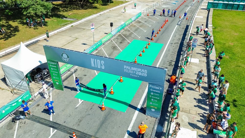 Fictor na Palmeiras Run 2025: corrida kids.